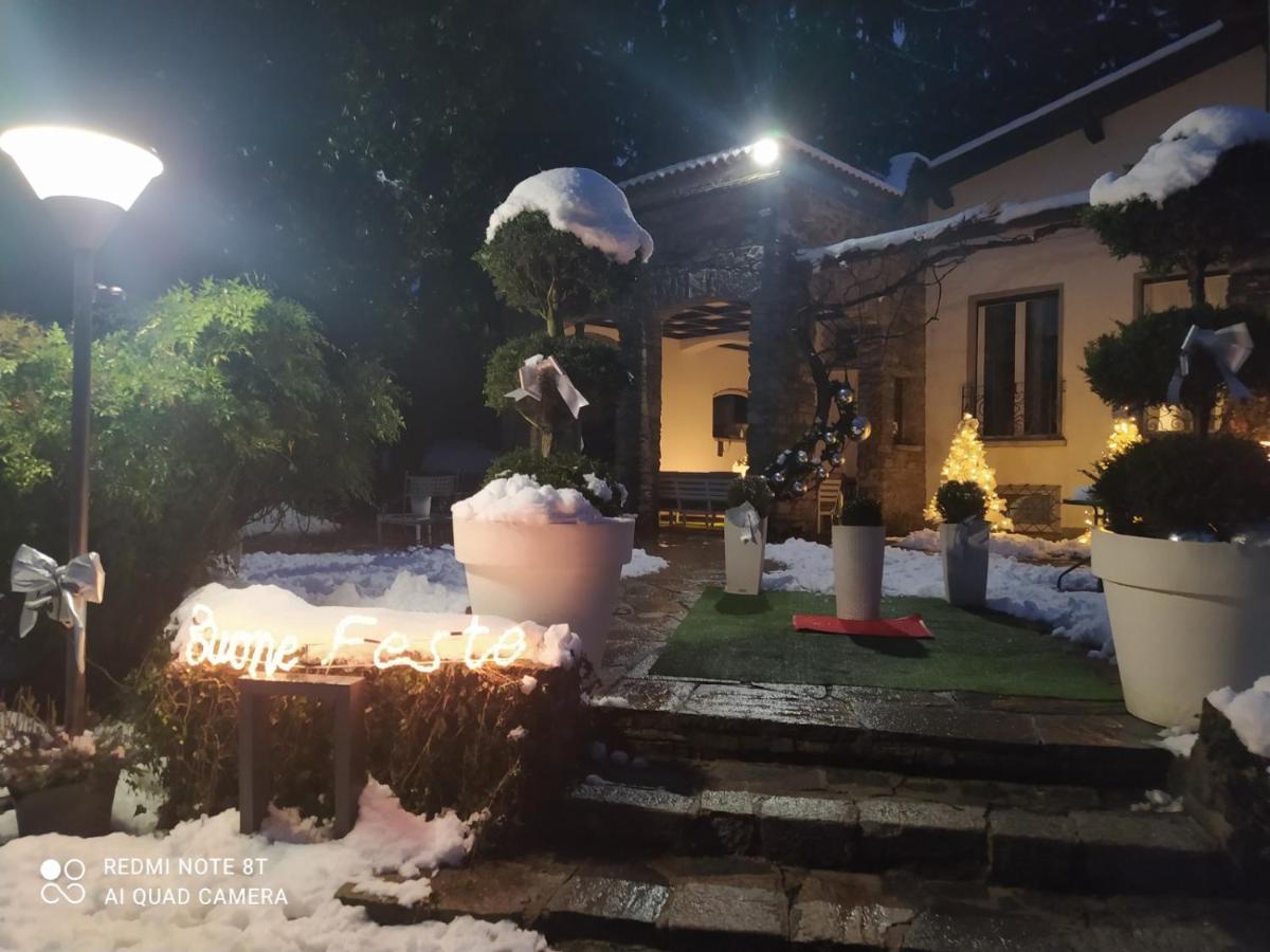 Buguggiate "La Selvetta" Bed And Breakfast מראה חיצוני תמונה