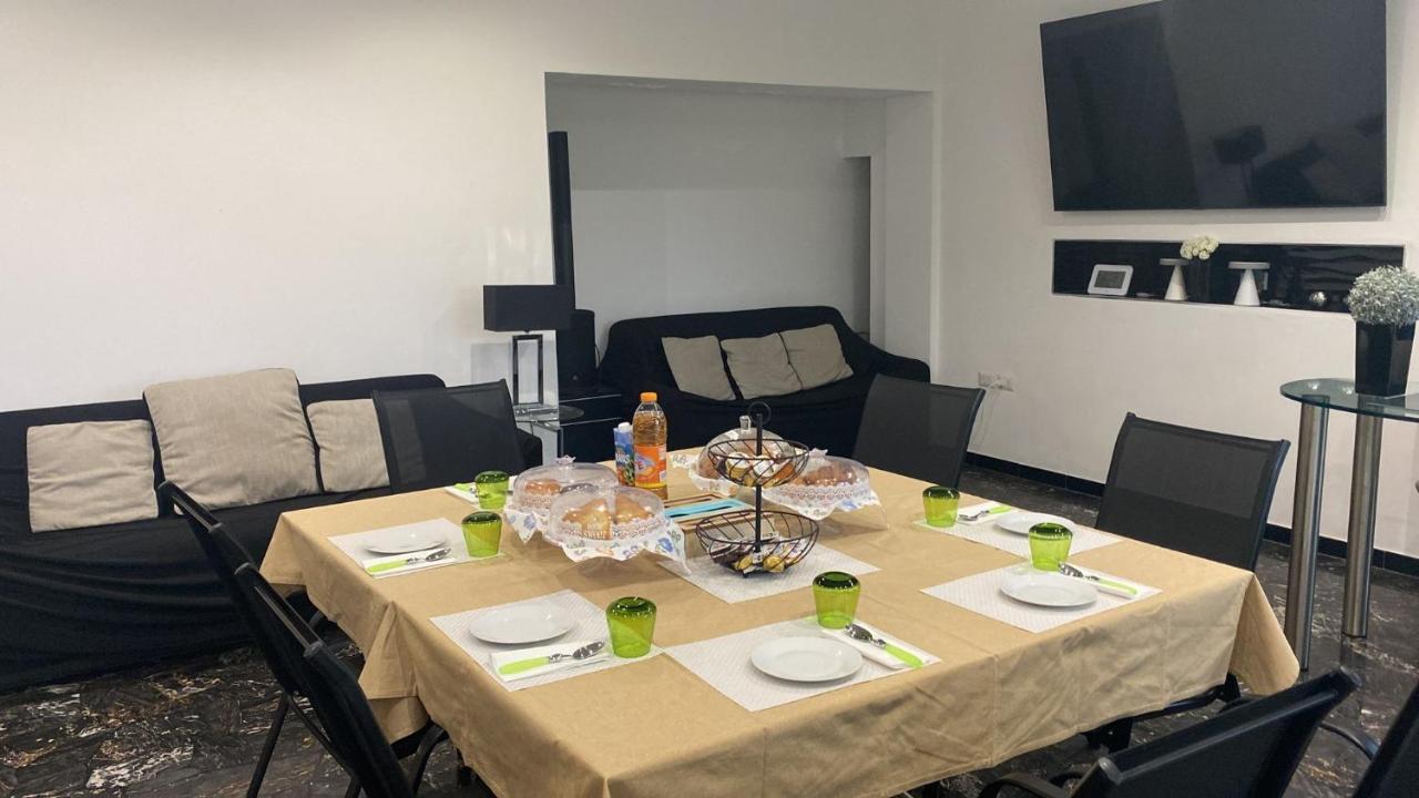 Buguggiate "La Selvetta" Bed And Breakfast מראה חיצוני תמונה