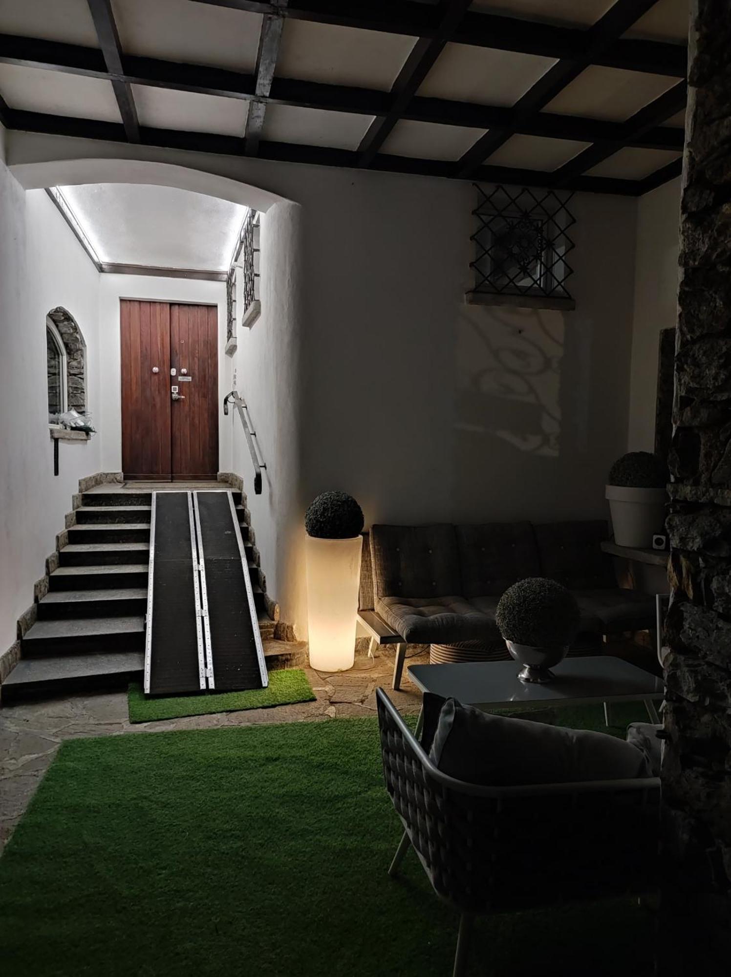 Buguggiate "La Selvetta" Bed And Breakfast מראה חיצוני תמונה