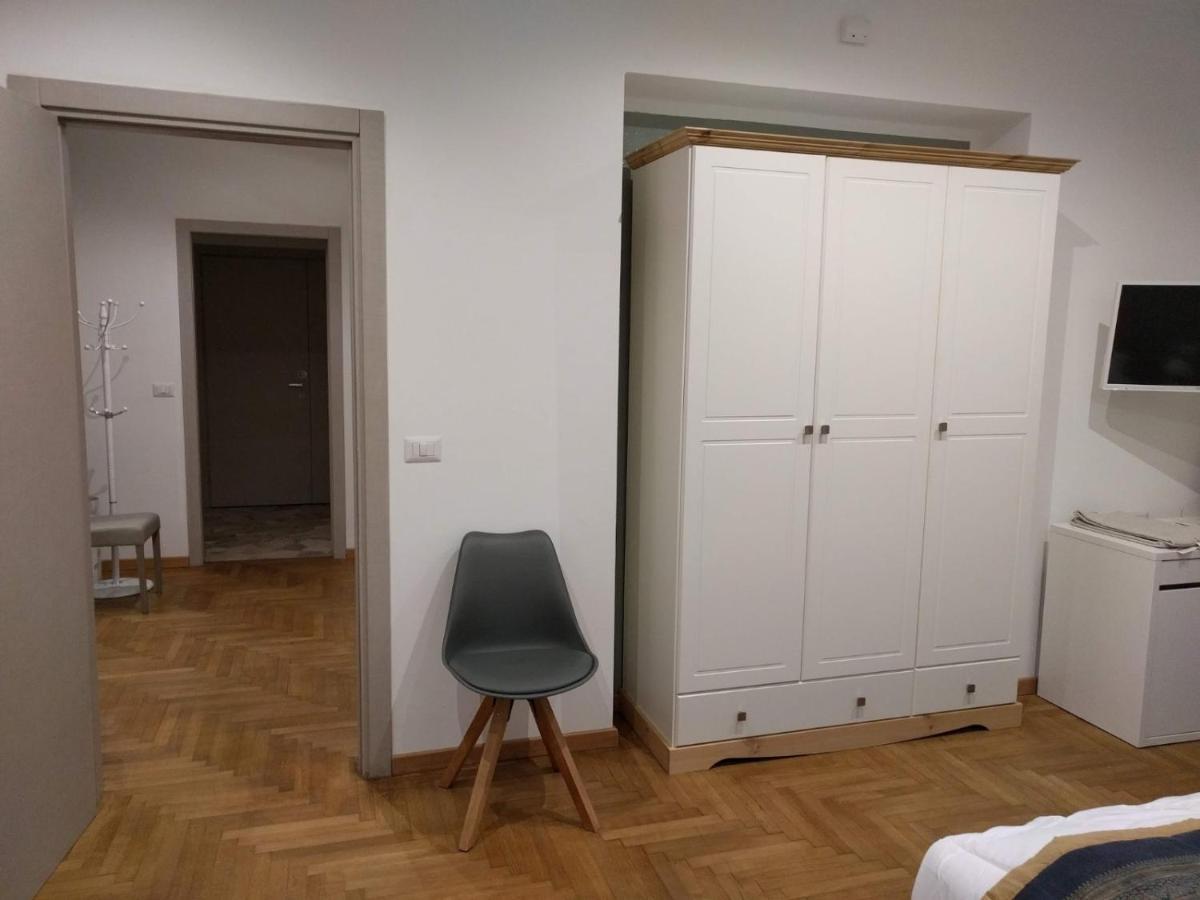 Buguggiate "La Selvetta" Bed And Breakfast מראה חיצוני תמונה